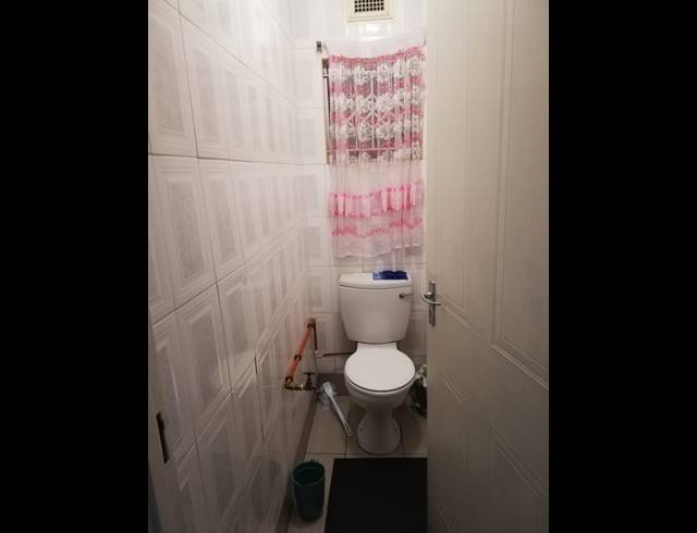 2 BEDROOM HOUSE TO LET IN REDCLIFFE